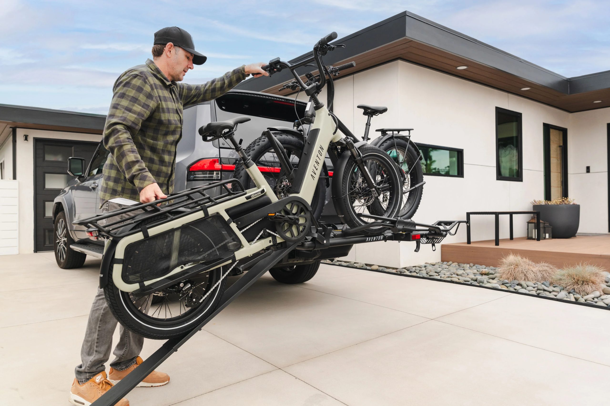 Aventon Loading Ramp - Image 2